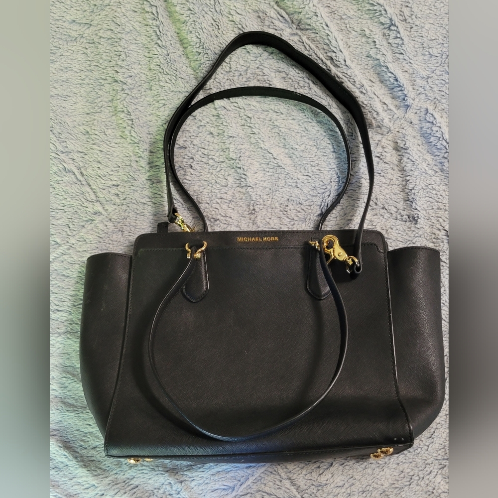 Michael Kors crossbody purse